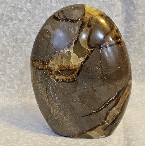 Septarian Crystal Free Form - Picture 2 of 6